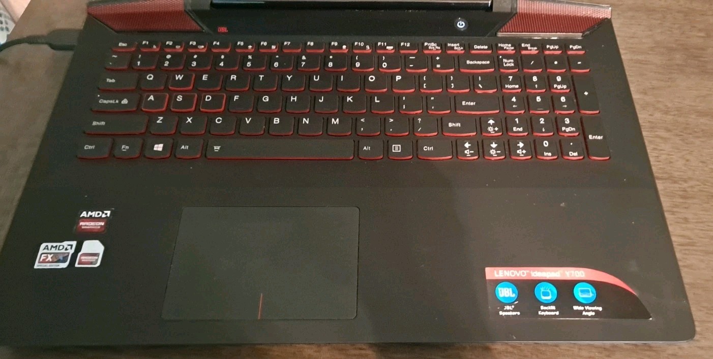 Lenovo Y700-15ACZ Ideapad 80NY Gaming Laptop Keypad Lights Up Red Read All Photo