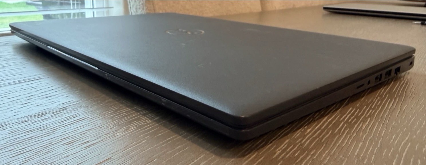 Dell Latitude 3510 Intel Core i7-10510U @ 1.80GHz 16GB RAM 128GB SSD Win 10 Pro