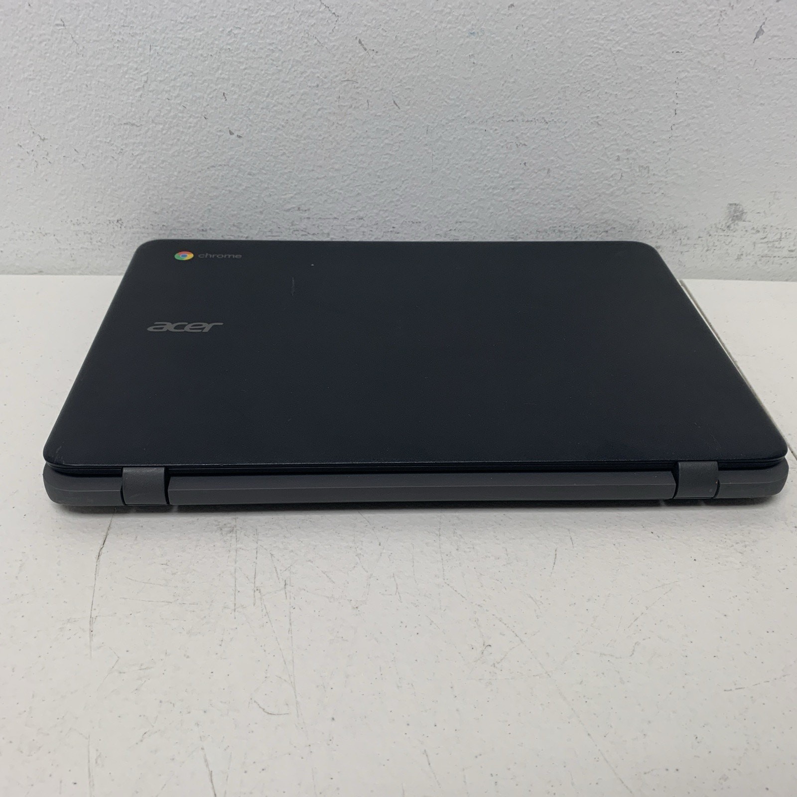 Acer Chromebook C733 Intel Celeron N4020 4GB , 32 GB SSD , Works Great Touc Scr