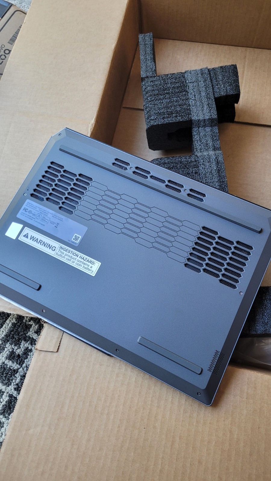 Lenovo LOQ Gaming Laptop – RTX 5050
