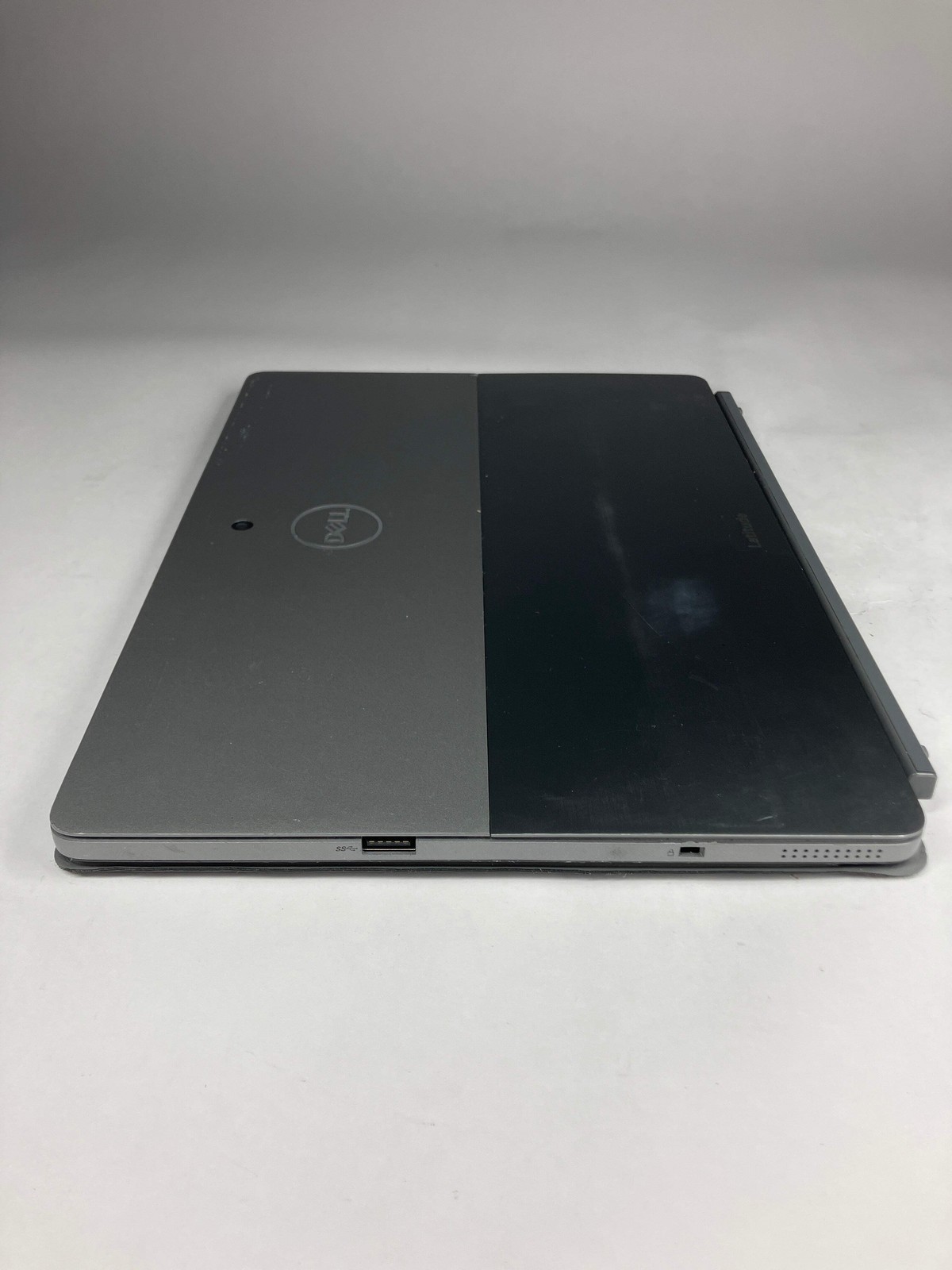 Dell Latitude 7210 2-in-1 12.3″ i5-10310U 1.7GHz 8GB RAM 256GB SSD WIN 11
