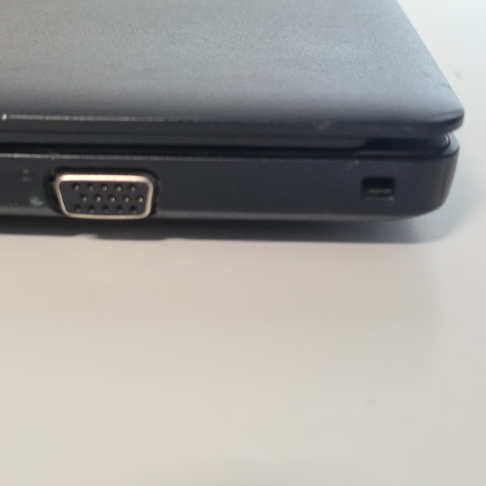 Dell Latitude 3590 Laptop PC | Intel Core I3-6006U 2.00GHZ | 8GB Ram | No HDD A5
