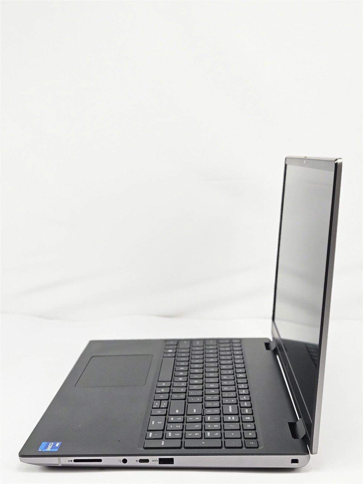 Dell Precision 7670 i7-12850HX 64GB 1TB NVMe 16″ FHD+ RTX A1000 4GB