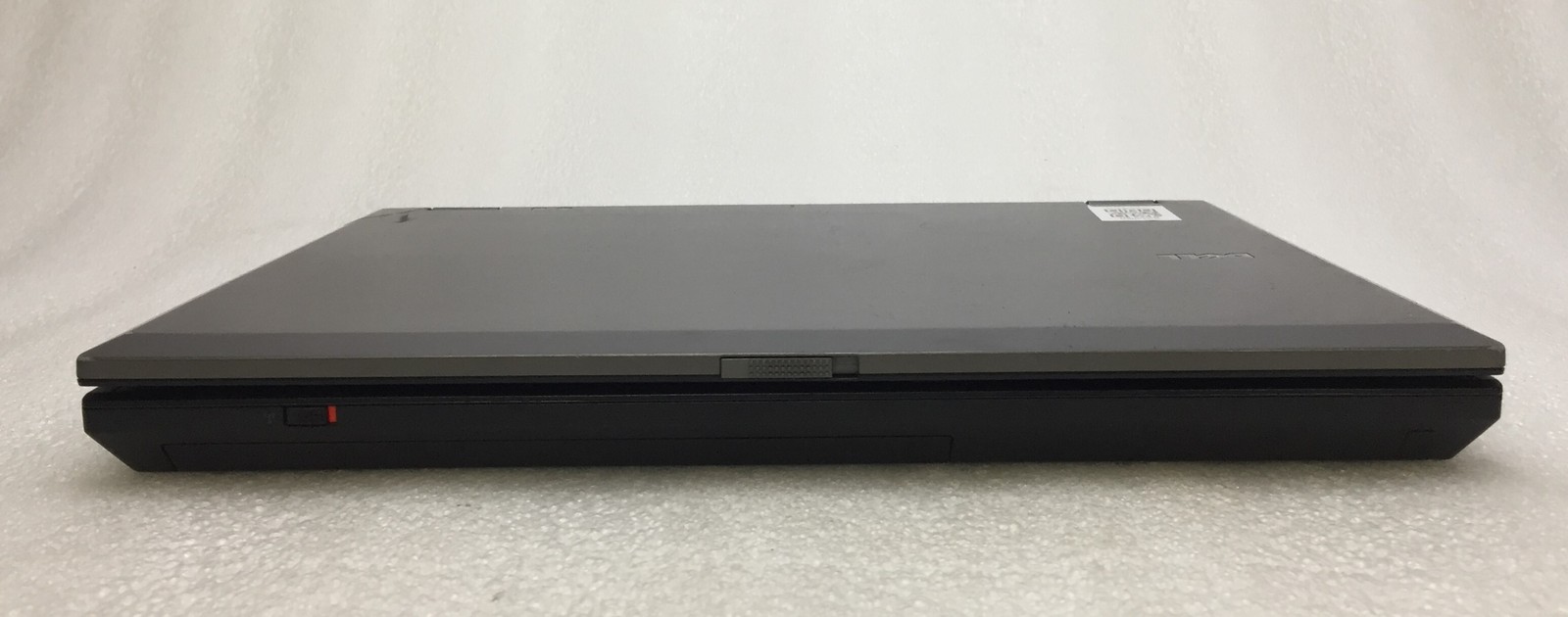 Dell Latitude E5410 14″ Core i3 350 2.27GHz 4GB RAM 250GB HDD NO OS Good