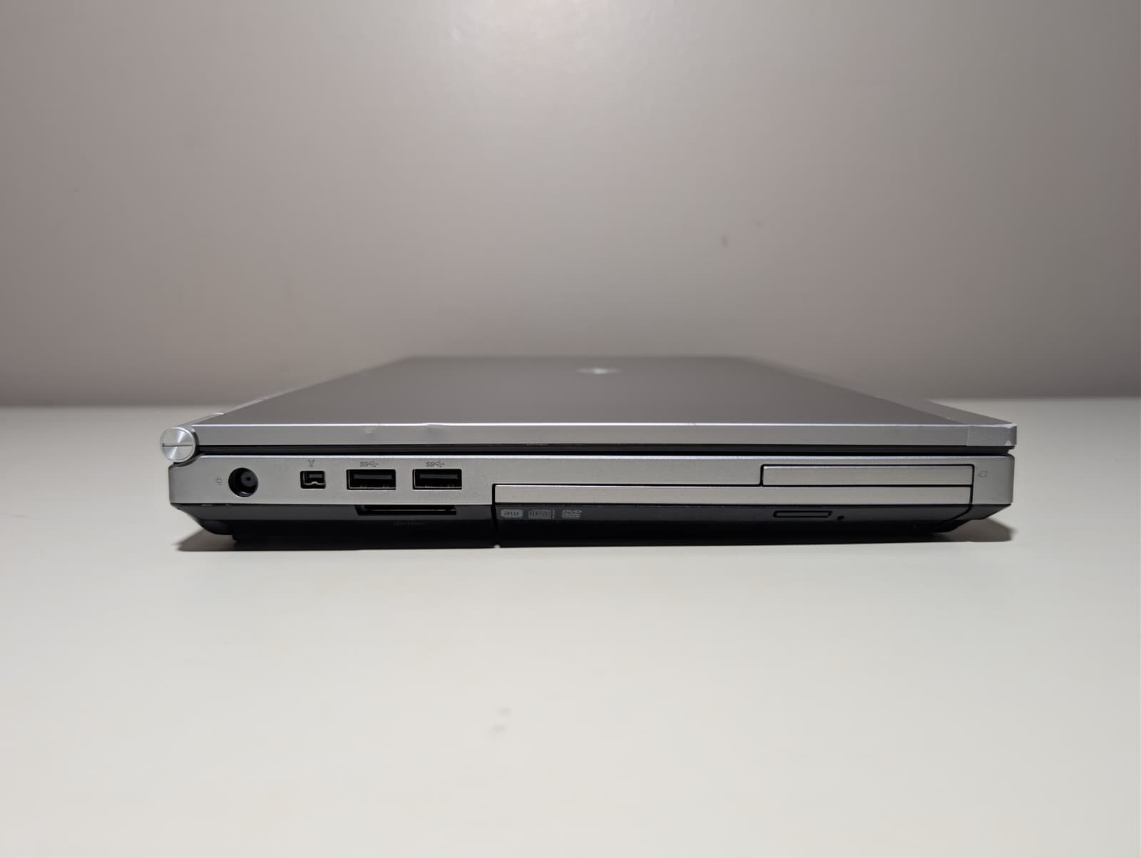 HP EliteBook 8470P | i5 3rd Gen 8GB RAM 250GB HDD | Windows 7 Pro DVD Drive