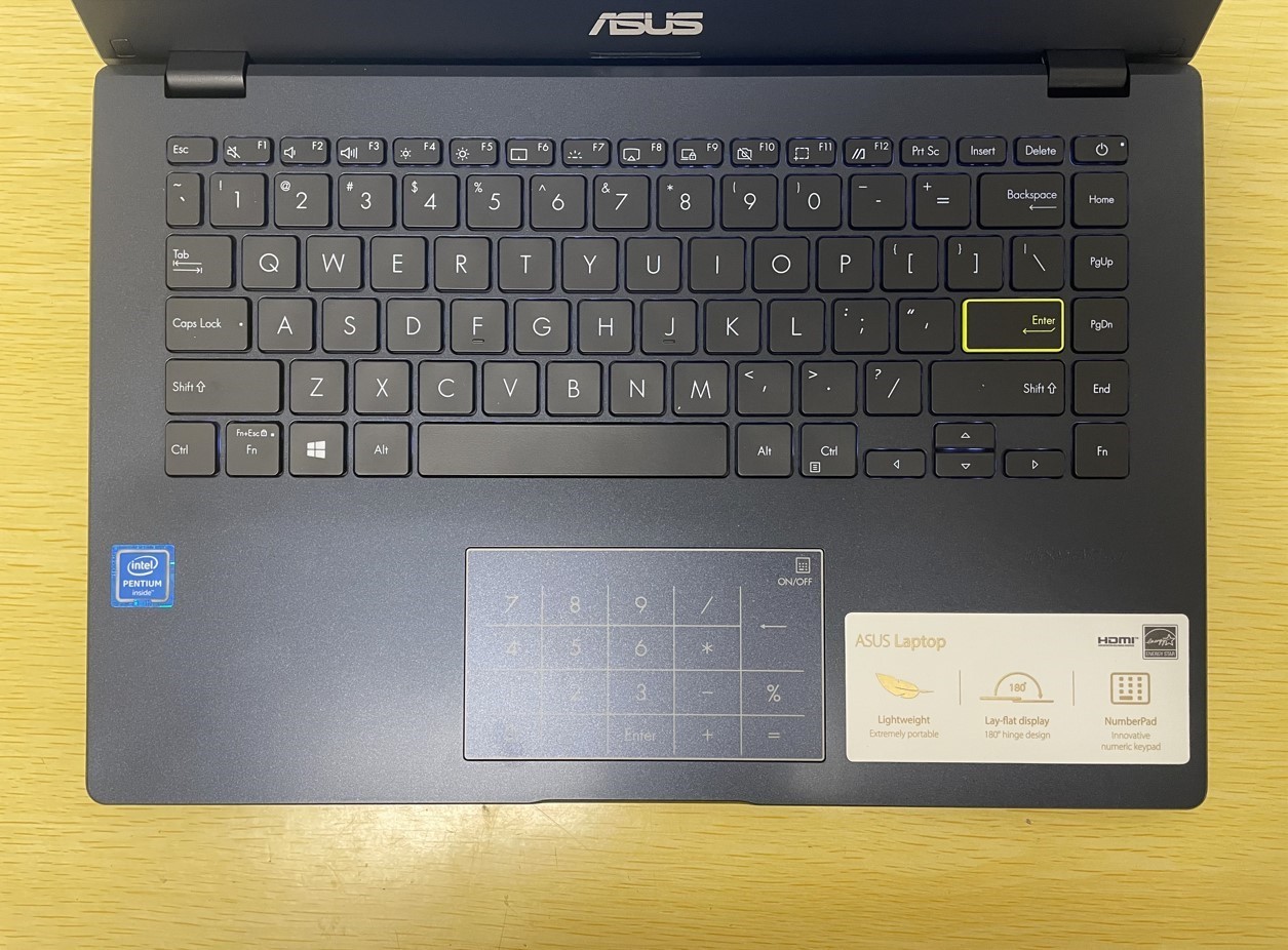 Asus VivoBook E410MA 14″ Pentium Silver N5030 1.1GHz 4GB RAM 128GB eMMc Laptop