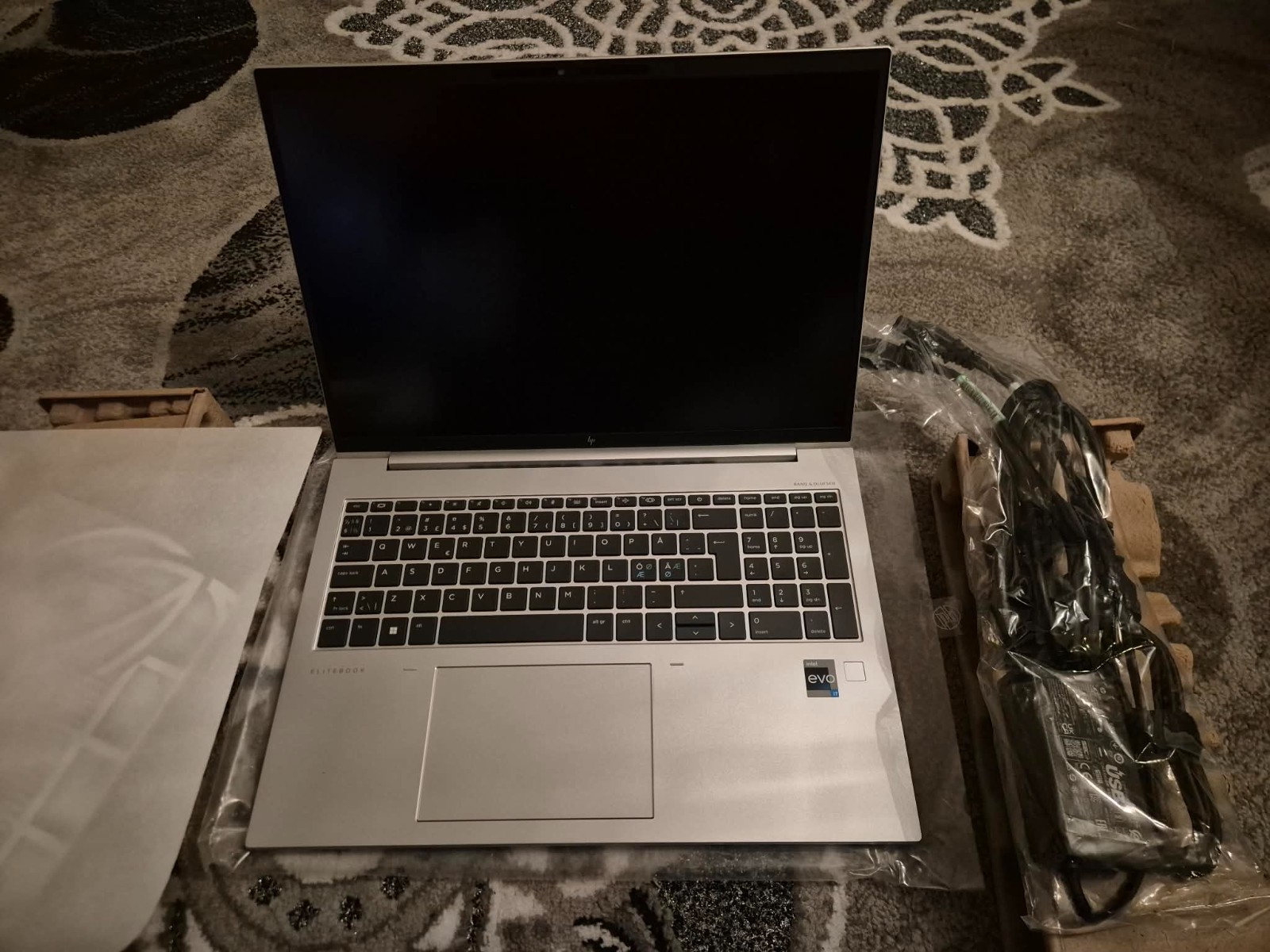 hp elitebook 860 g9
