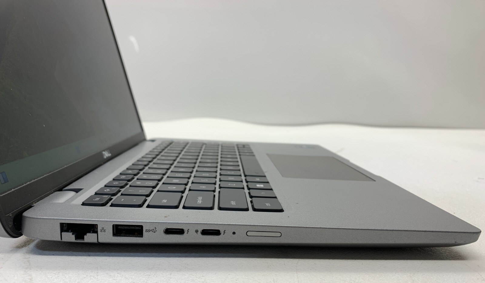 Dell Latitude 5440 14″ FHD 13TH I5-1350P 256GB SSD 16GB RAM