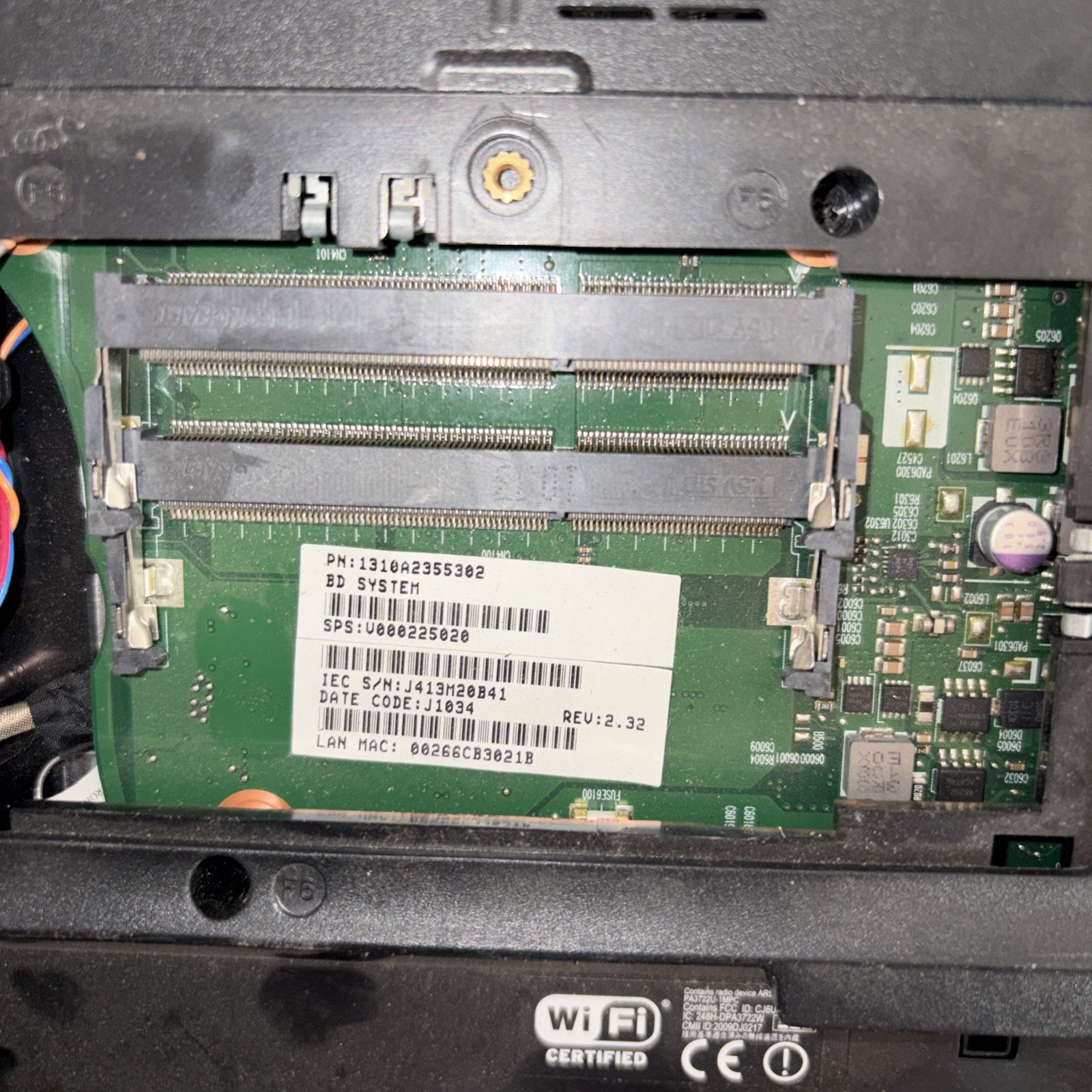 Toshiba Satellite C655-S5125 FOR PARTS.