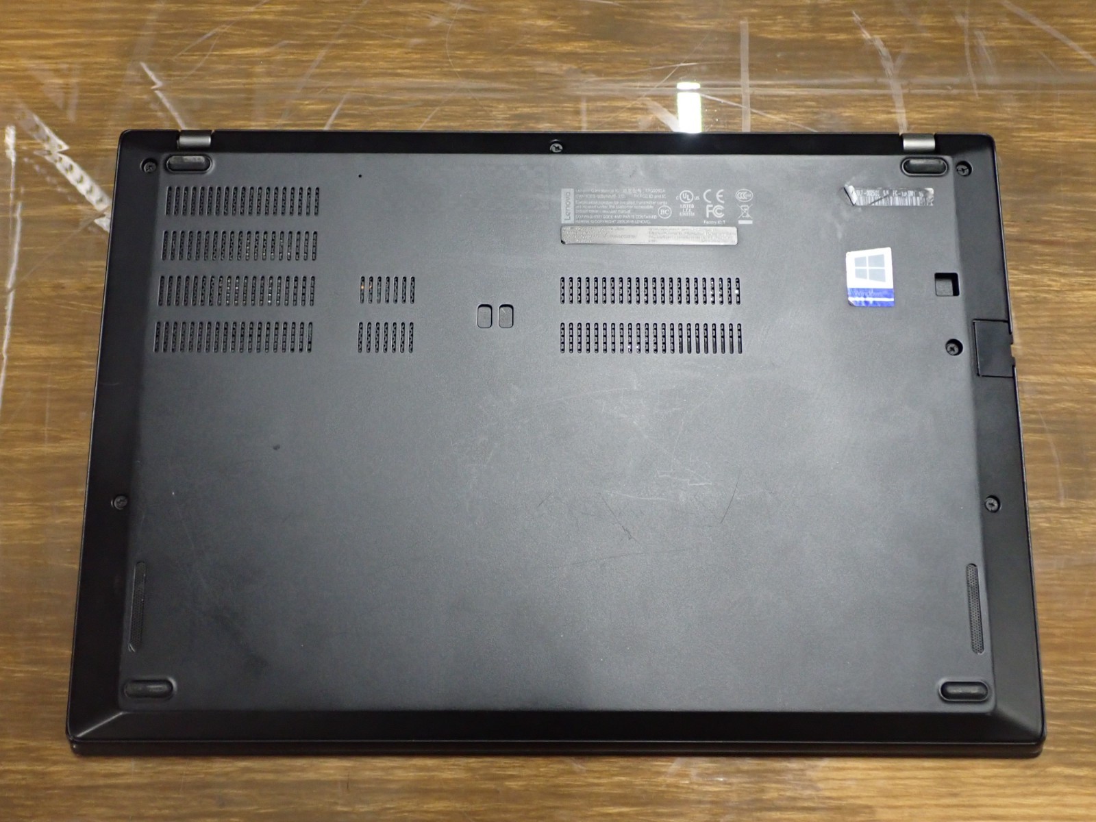 Lenovo ThinkPad T480s 14″ Intel i5-8350U 1.70GHz 8GB RAM 256GB SSD Grade B