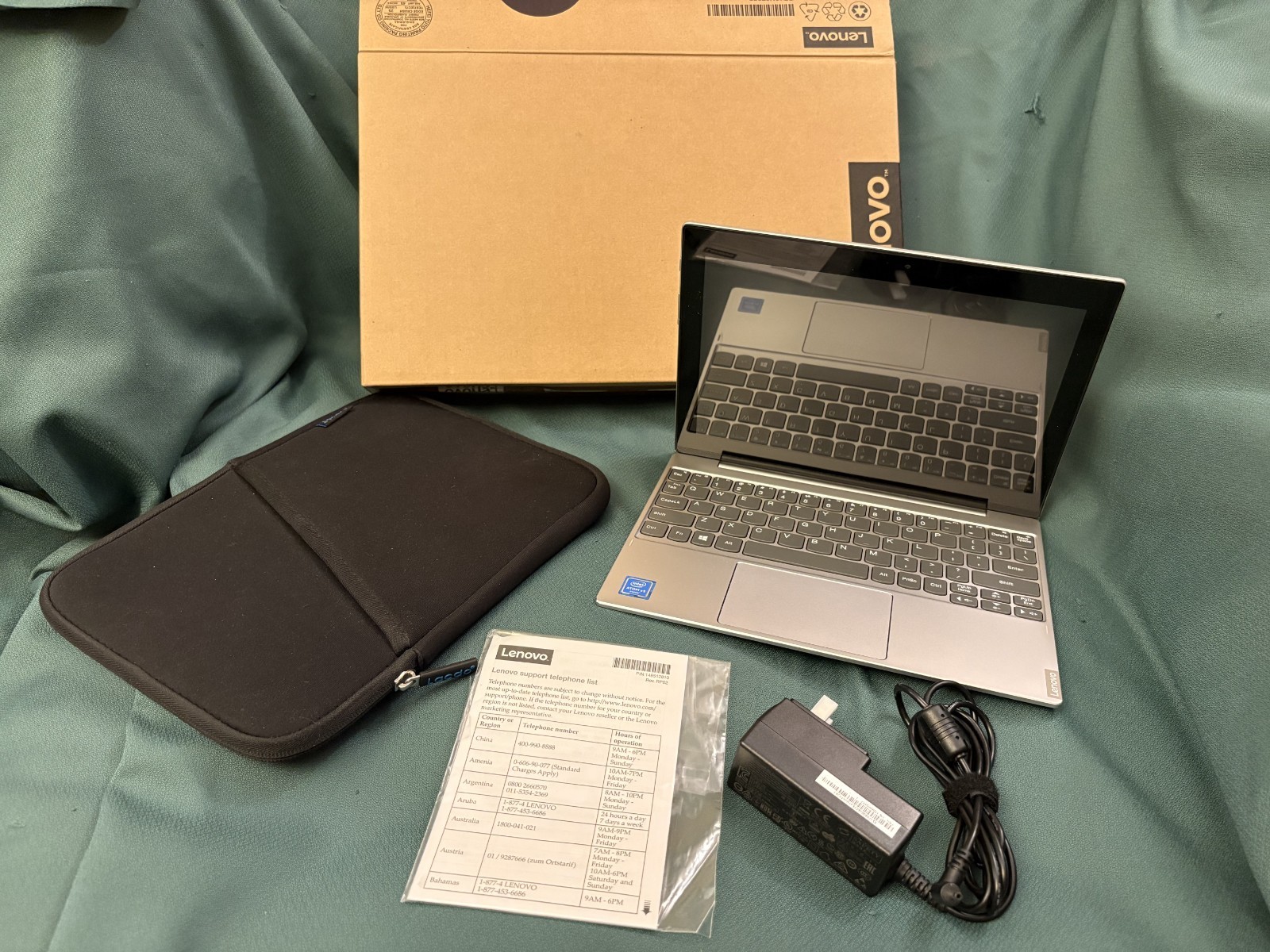 Lenovo MIIX 320-10ICR 2in1 Tablet + Keyboard – Intel Atom x5 2GB RAM 64GB MINT