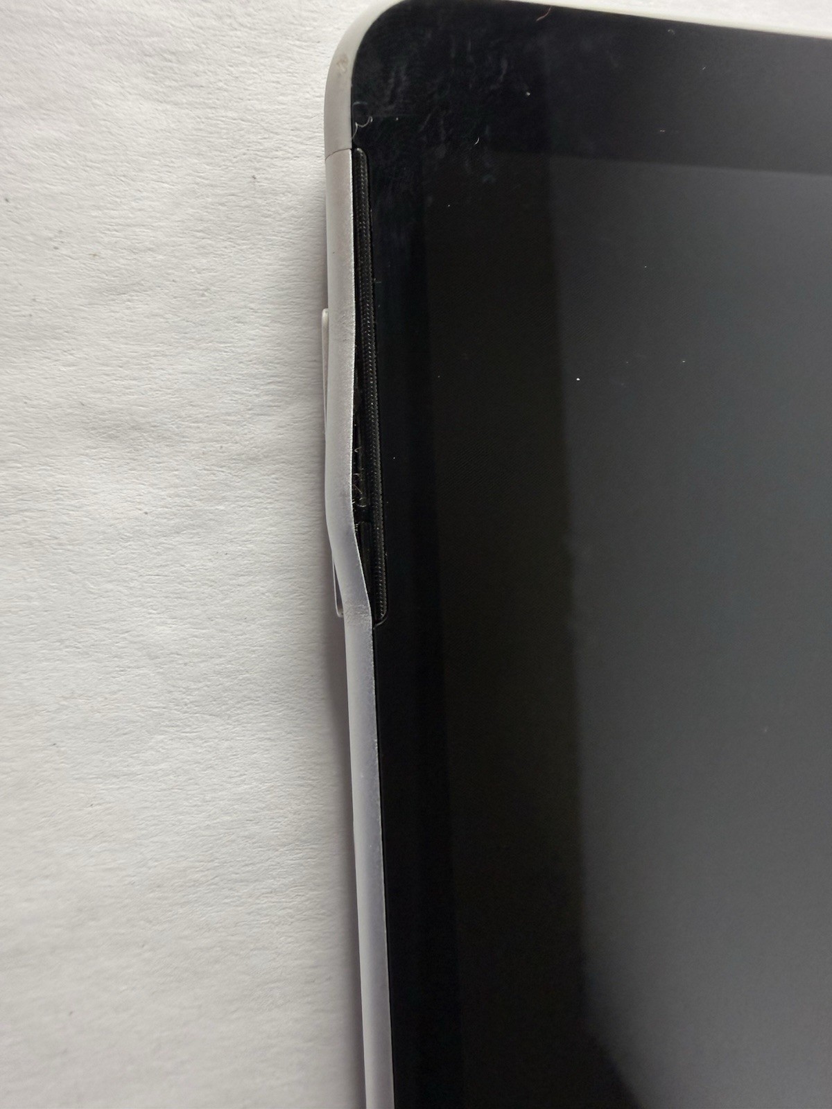 Microsoft Surface Pro 8 (1982) i5-1145G7 – 16GB RAM – 256GB 120Hz – Win 11 Pro