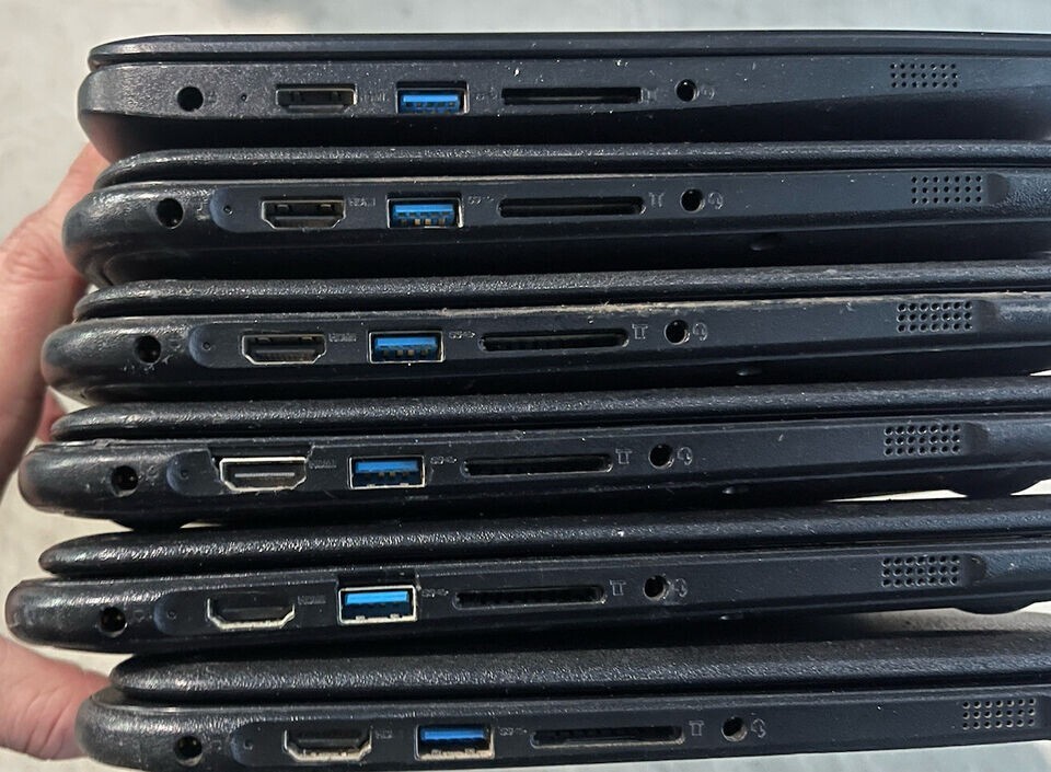 Lot of 6 Lenovo N22/N23 Chromebooks-Parts/Repair *see description* AS IS