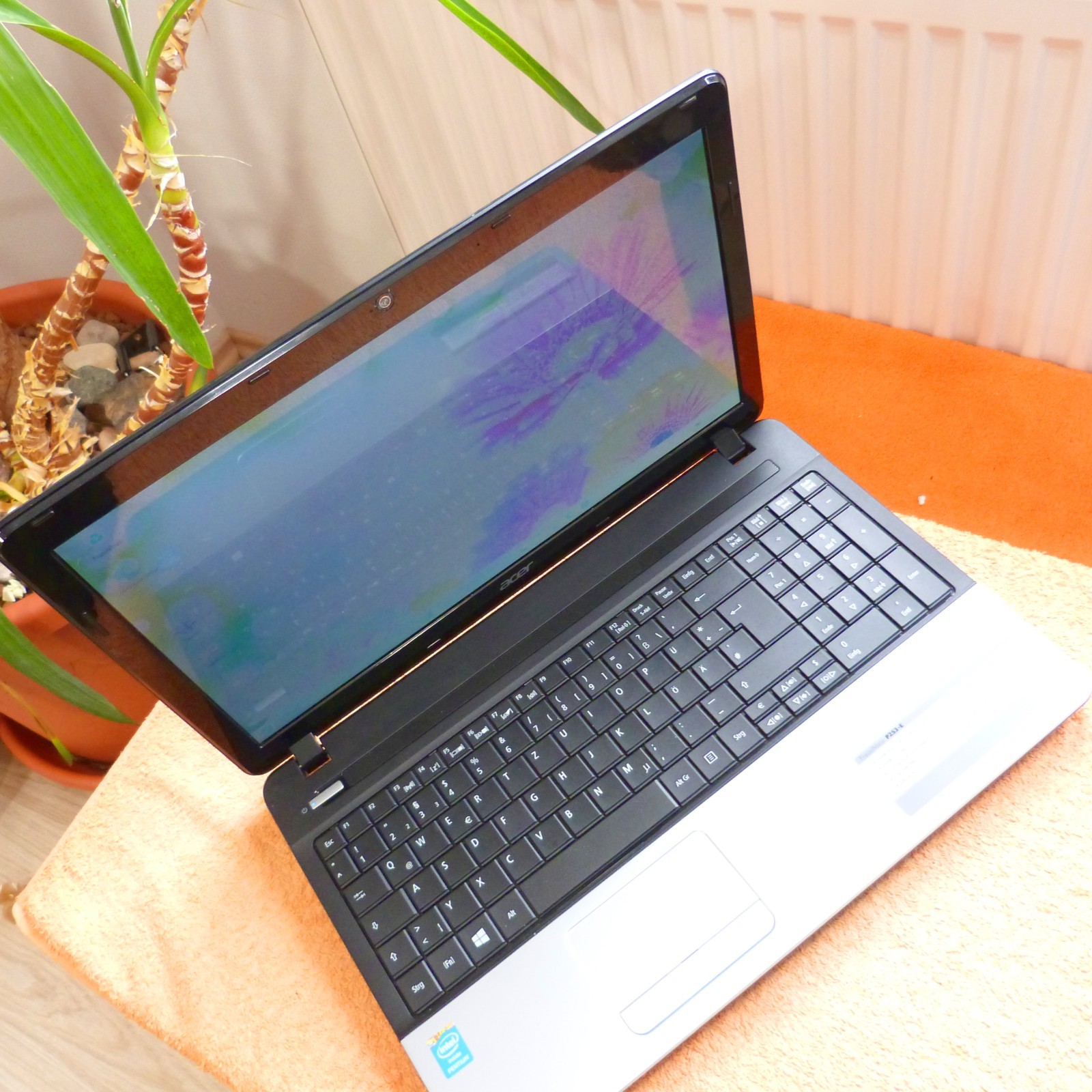 XXL LOT Acer P253 Travelmate POWER 15″ I Samsung SSD Windows 11 PRO l HDMI