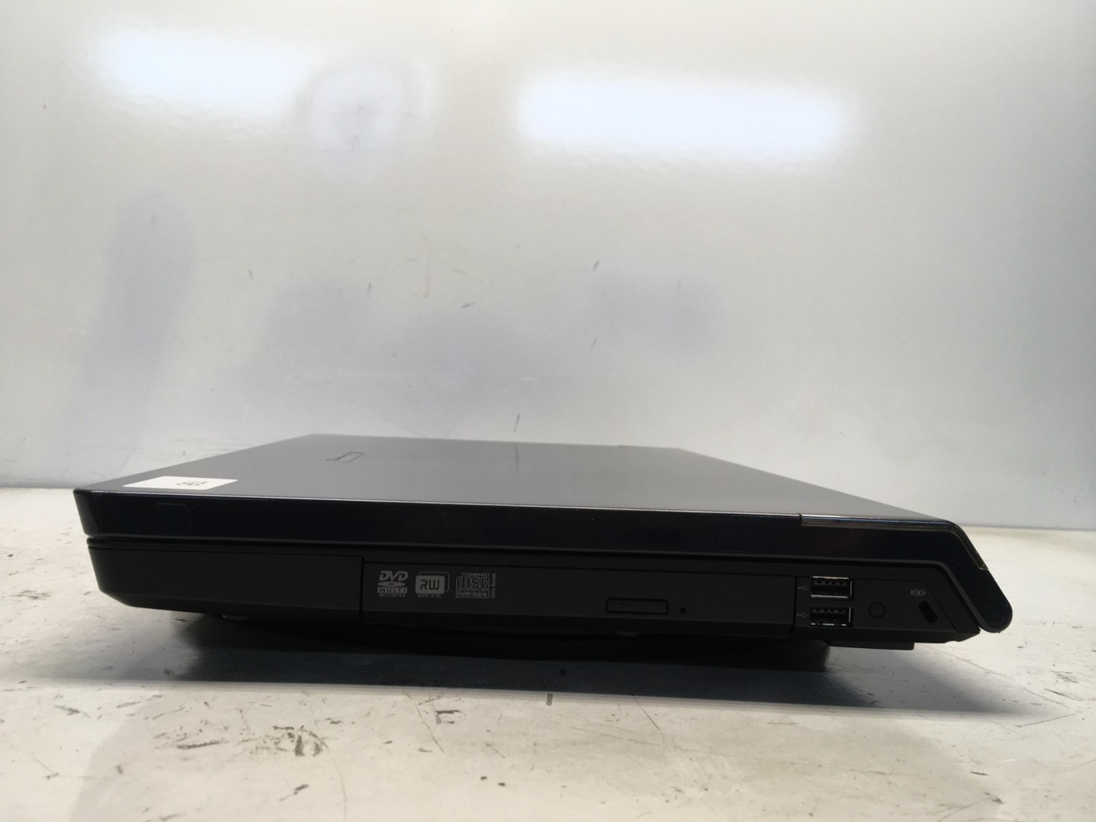 Lenovo IdeaPad Y710 Intel Core 2 Duo T5450 1.66GHz 1 GB NO HDD