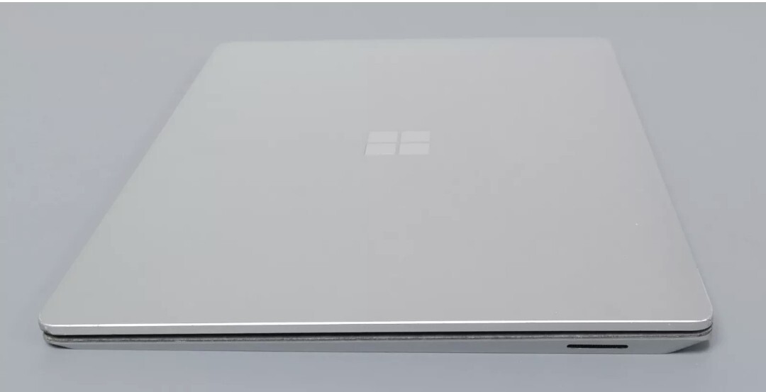 Microsoft Surface Laptop 4 AMD Ryzen 5 2.2GHz 16GB RAM 1Tb SSD Win11 Pro Touch