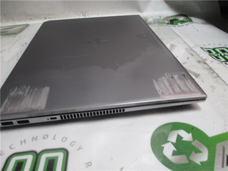 HP ZBook Studio G5 Laptop i7-9850H 2.6GHz 32GB RAM 512GB SSD Windows 10 Pro COA