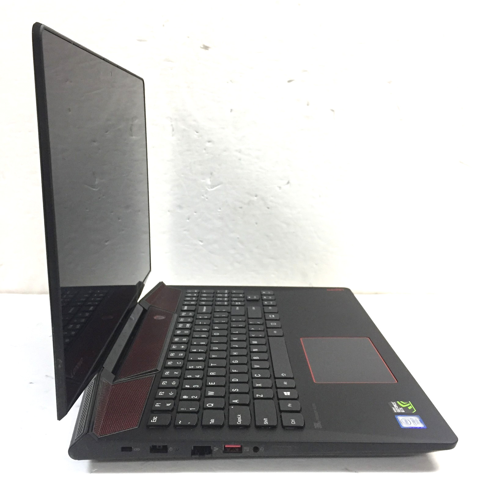 Lenovo Legion Y720 15.6″ Gaming Laptop/i7-7700HQ/GTX 1060/16GB/1TB HDD+512GB SSD