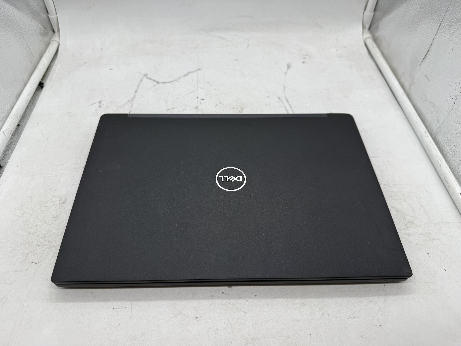 Dell Latitude 7390 i5-8350U 8GB RAM 256GB SSD (READ)