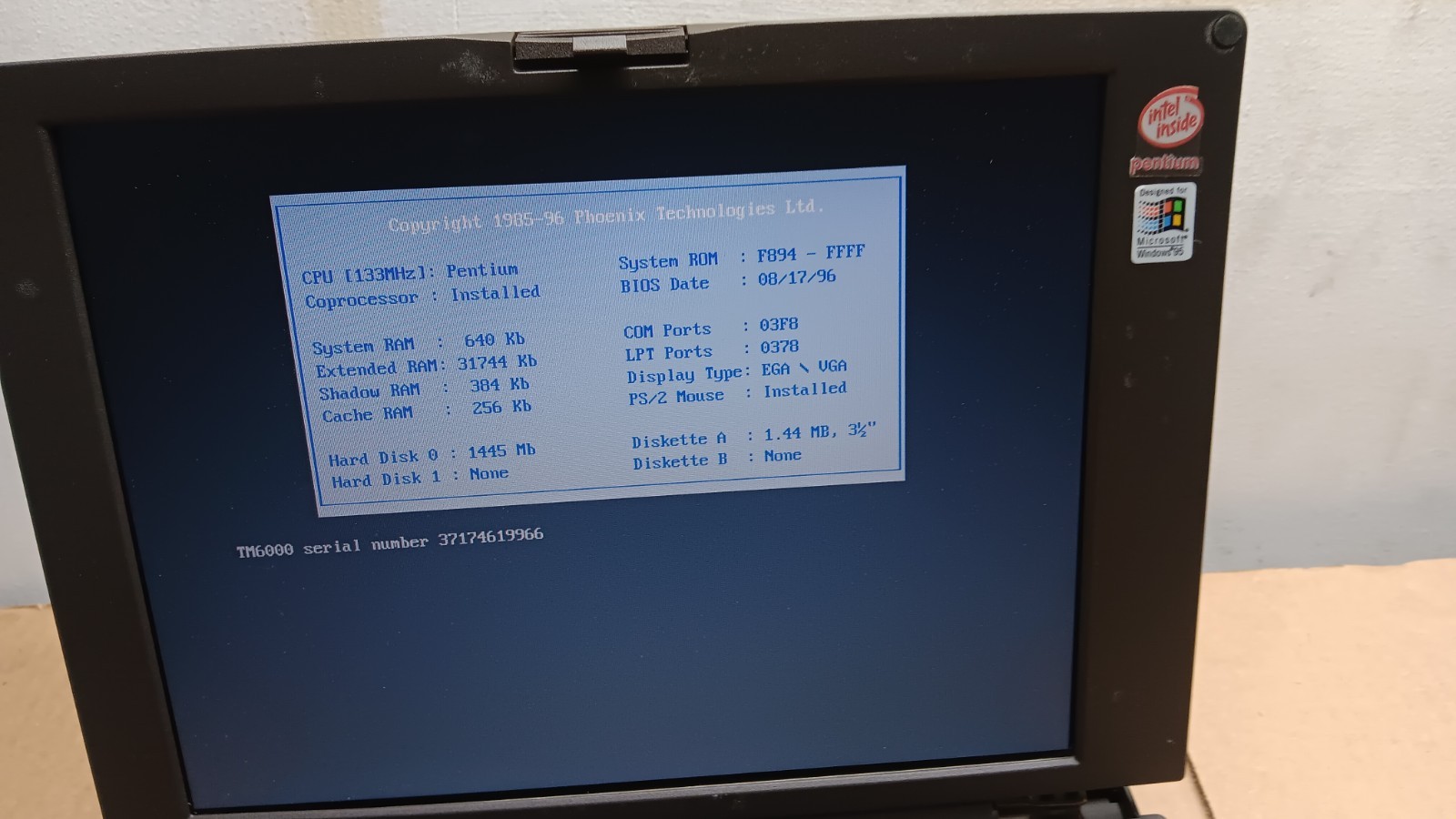 Vintage Texas Instruments TravelMate 6030 Laptop Windows 98 SE Operating System