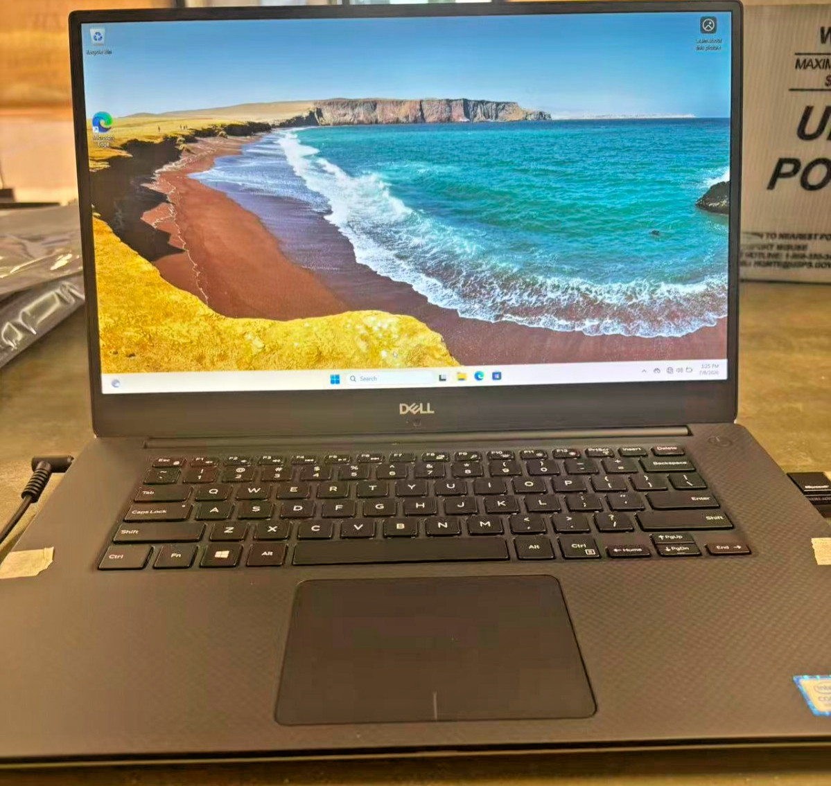 Dell Precision 5530 15.6″ FHD i7 8850H Quadro P2000 16GB DDR4 512gb NVME Win11
