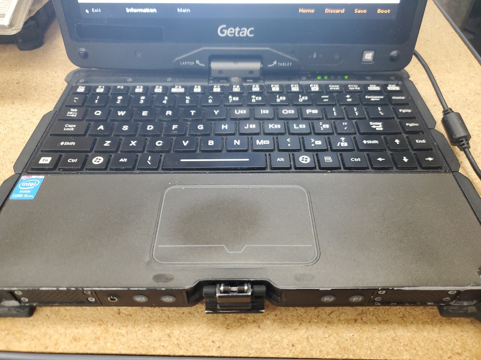 GETAC V110 Laptop Tablet Touch Screen i5-4300U 1.90GHz 8gB No HDD 13100hrs