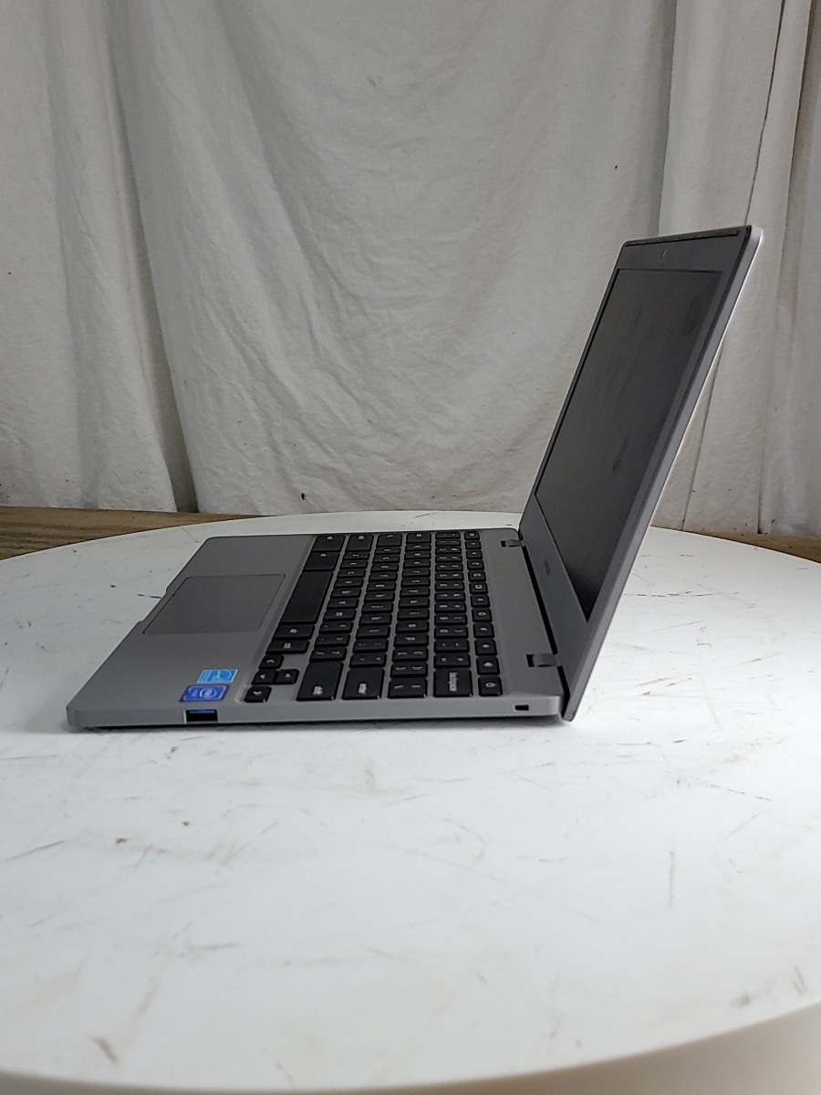 SAMSUNG XE310XBA Chromebook 4 Intel Celeron N4000 4GB 16GB SEE NOTES