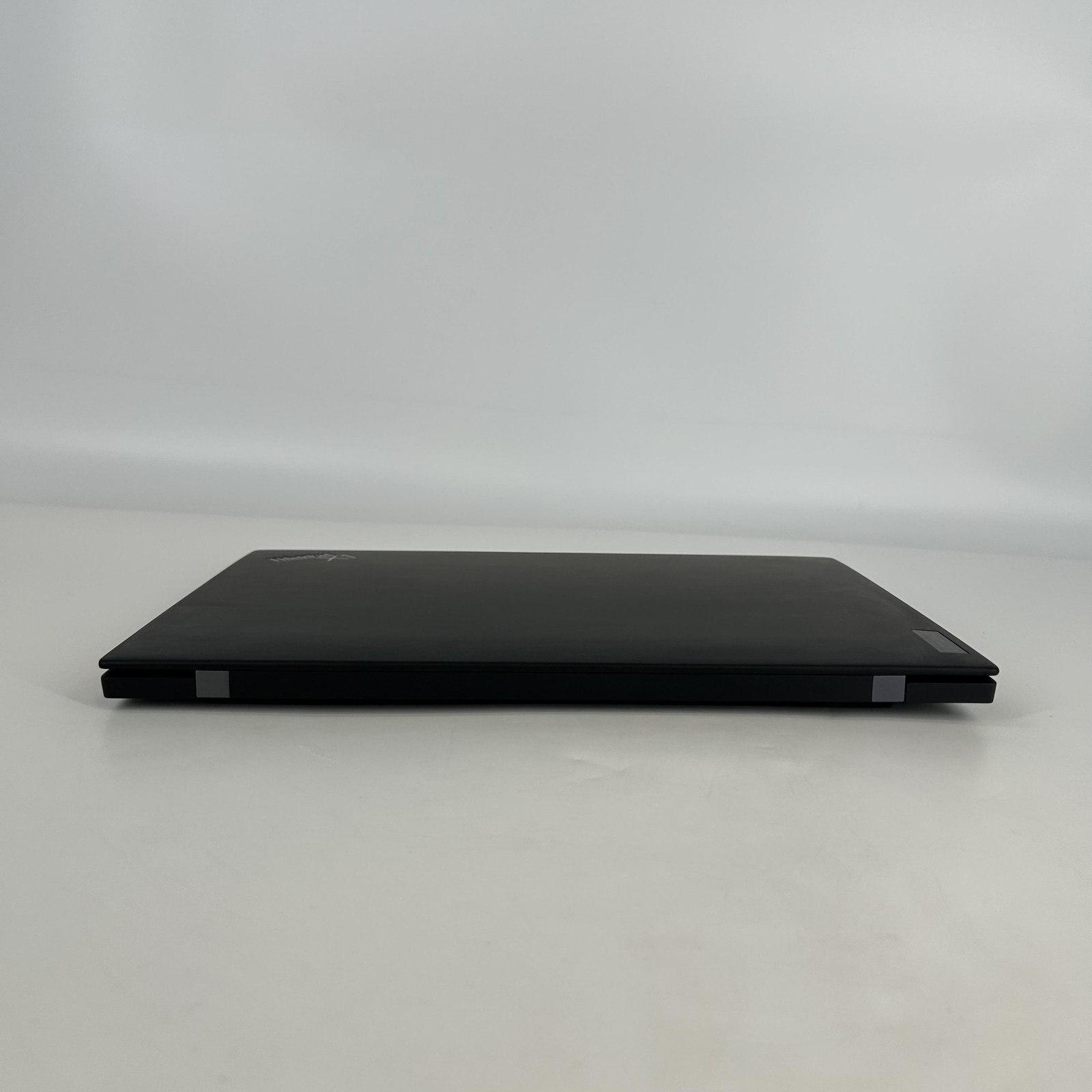 Lenovo ThinkPad X1 Carbon Gen 9 14 FHD+ i5-1135G7 2.40GHz 16GB 256GB SSD