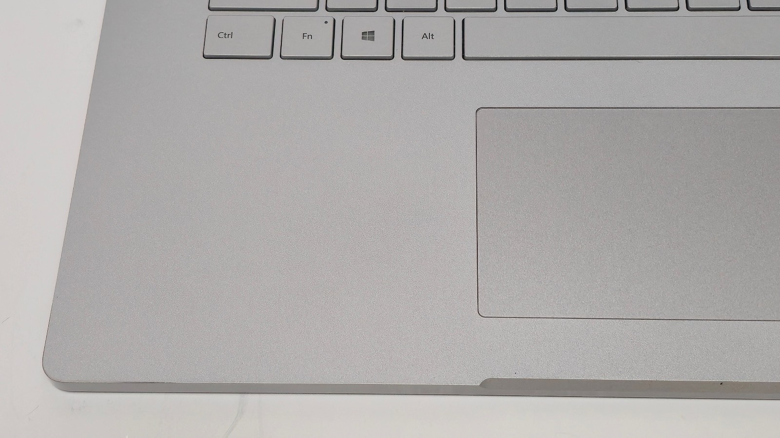 Surface Book 3 15″ (1899) i7-1065G7 32GB RAM 1TB SSD GTX 1660 GPU 6GB GDDR6