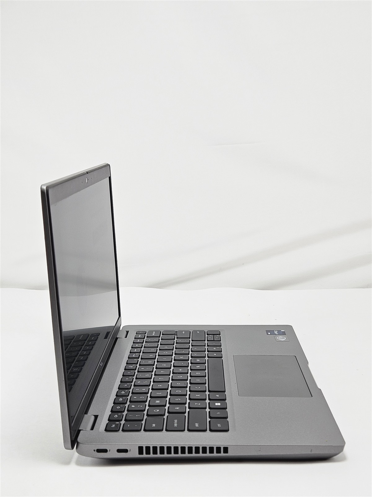 Latitude 5431 Dell 14″ i7-1270P 2.2GHz 16GB RAM 256GB SSD Win11 Home Laptop