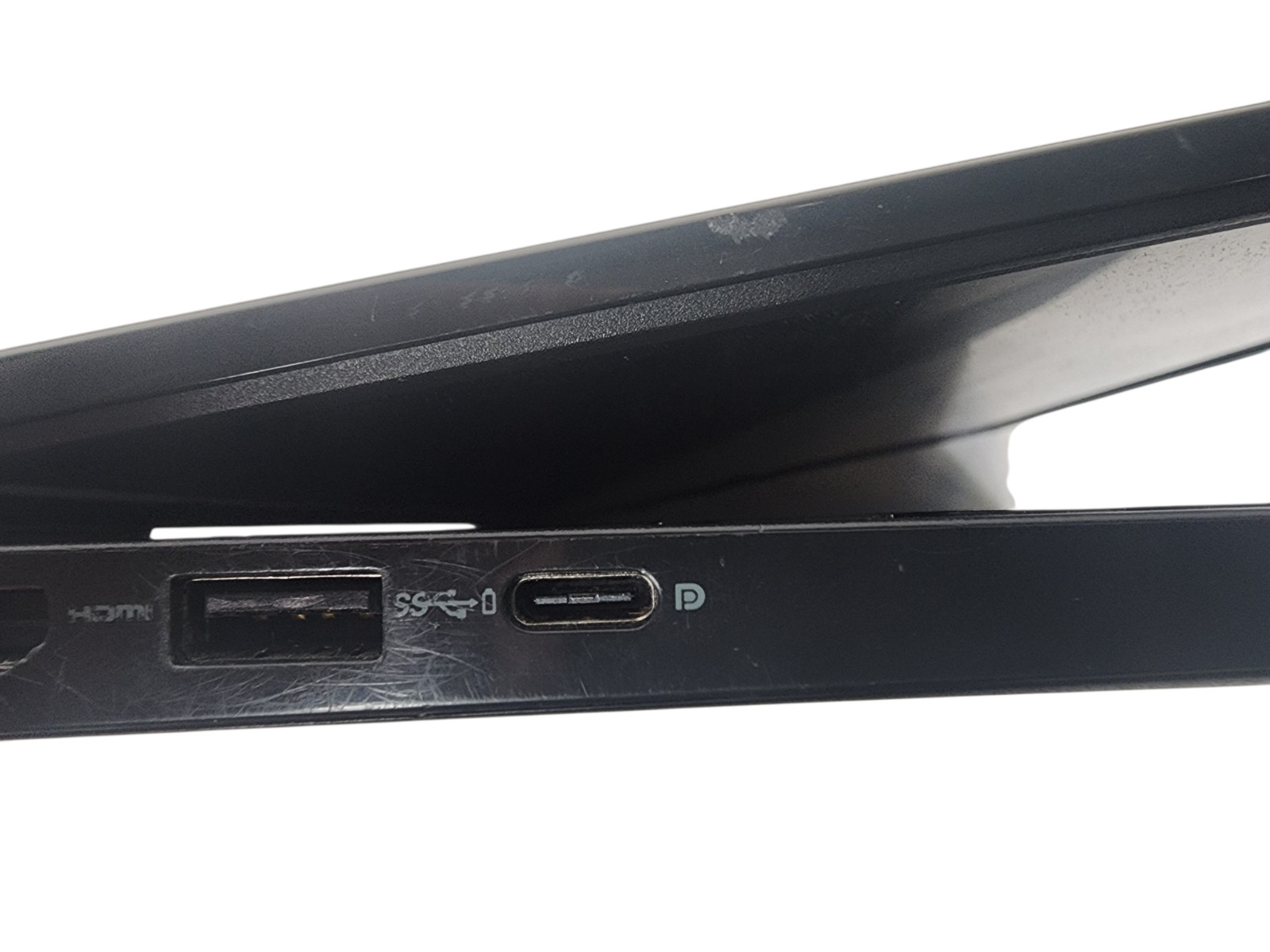 Dell Latitude 3520 15.6″ Laptop i5-1135 G7 8GB RAM NO SSD NO OS Boots to Bios