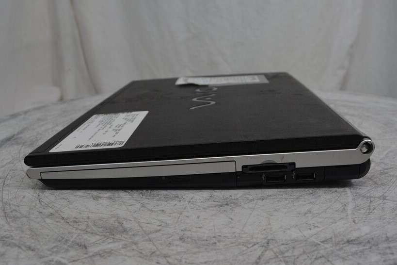 SONY VGN-SZ645P PCG-6V1L laptop INTEL CORE2 DUO T7500 2.2GHz 2GB 160GB SEE NOTES