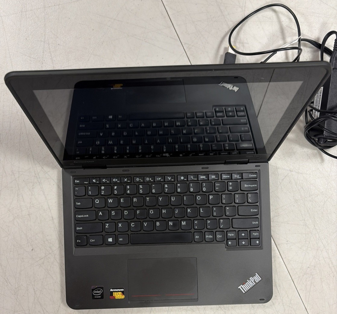 Lenovo Working Thinkpad Yoga 11e W/AC Adapter & Case Logic Black Travel Bag