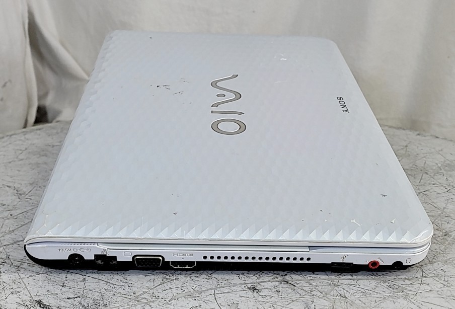 SONY PCG-61A12L VPCEG16FM Laptop Core I5-2410M 4GB 640GB SEE NOTES