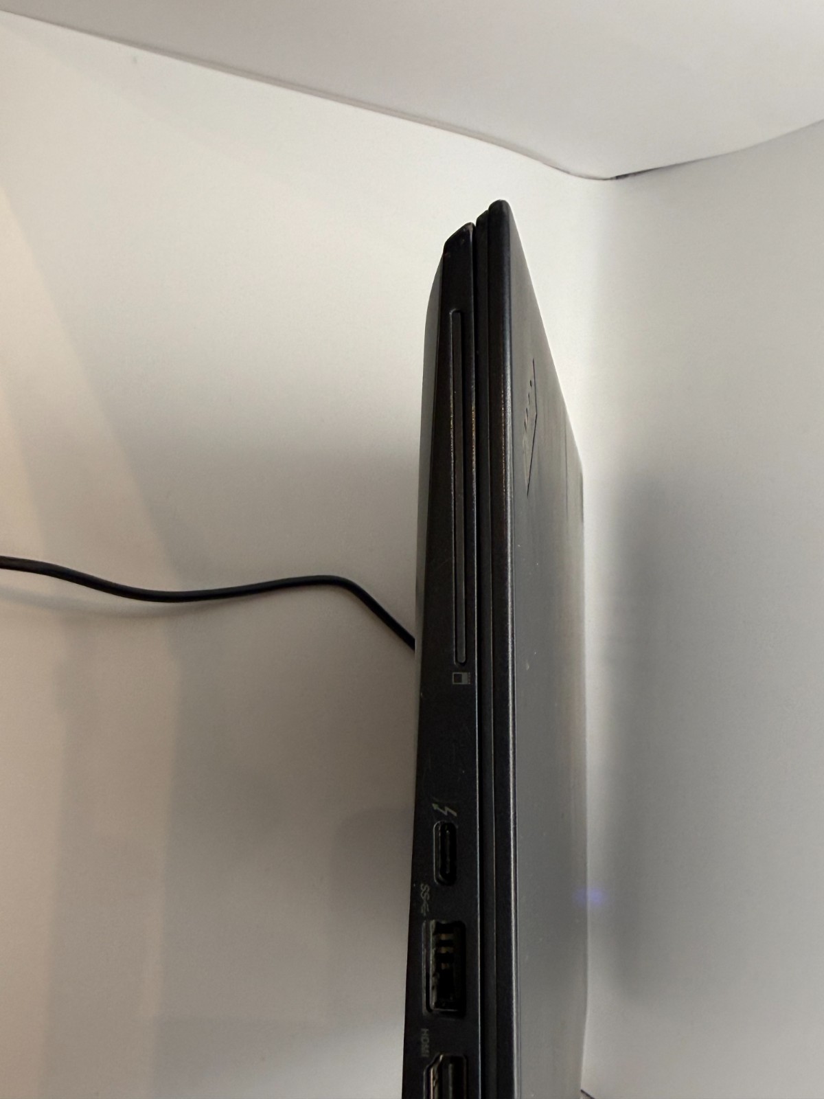 Lenovo ThinkPad T470s — Intel Core i7-7600U | 8GB RAM | 256GB SSD | Windows 11 P