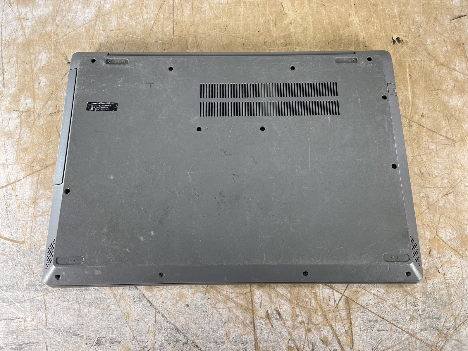LENOVO IDEAPAD L340-15API AMD RYZEN 3 3200U @ 2.6GHz, 8GB RAM, NO HDD/OS-(PARTS)