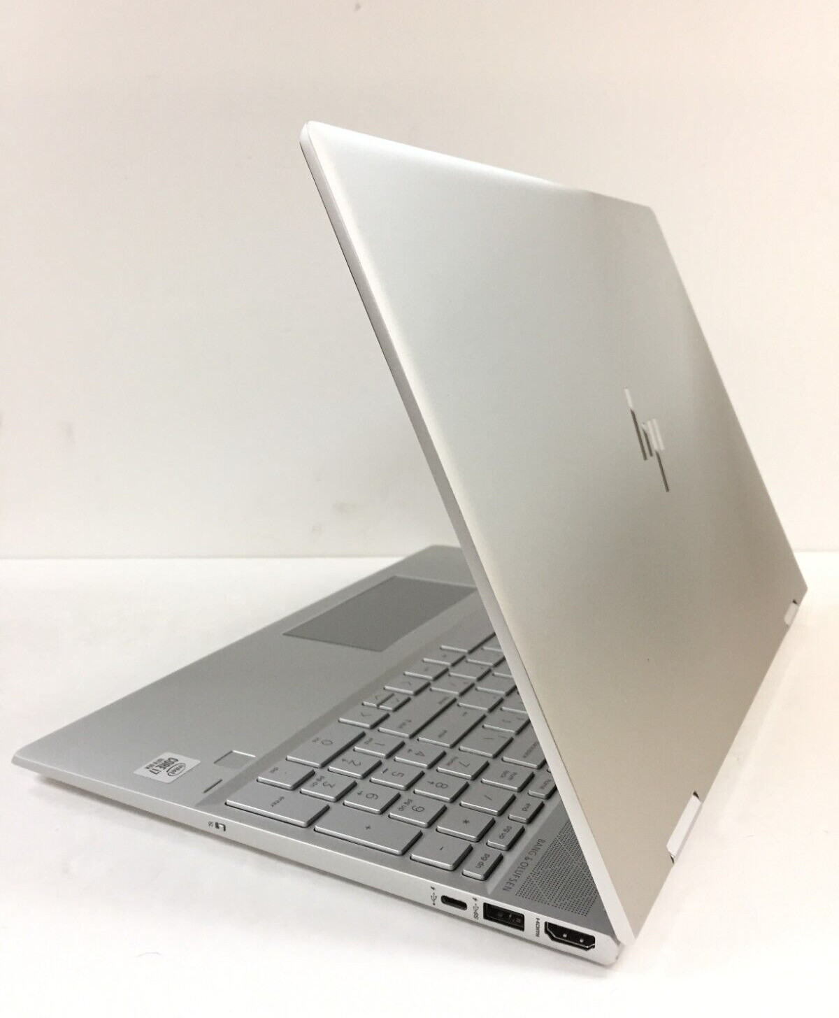 HP Envy x360 Convertible 15-dr1072ms 15.6″ Touch Laptop/i7-10510U/16GB/512GB SSD