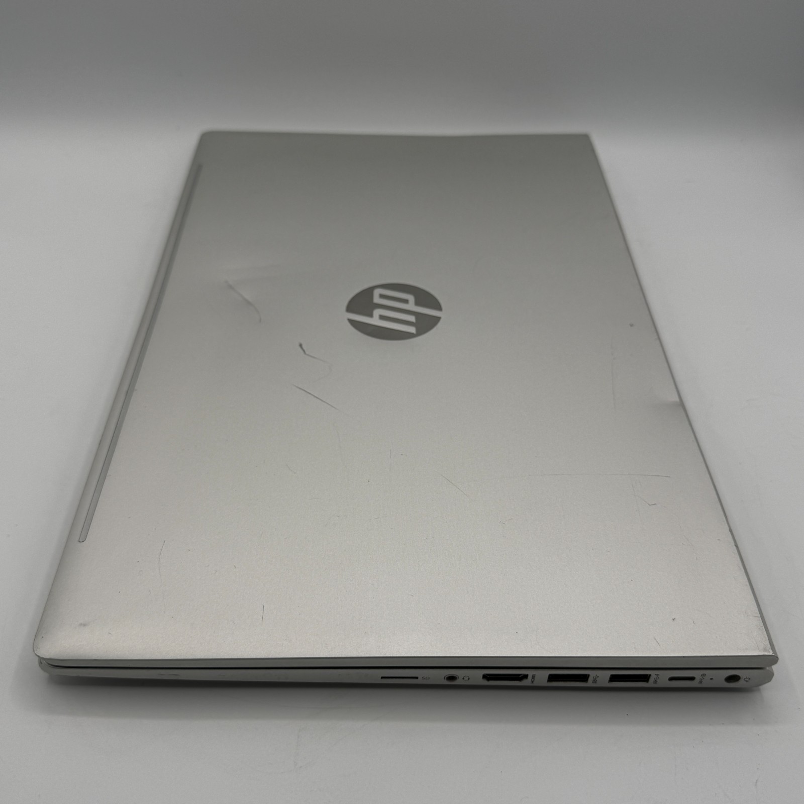 HP ProBook 450 G8 15.6″ i5-1135G7 16GB RAM 256GB SSD Win11 Pro USB-C FHD Dent