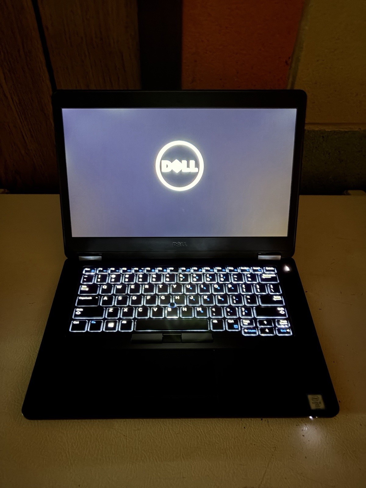 DELL LATITUDE E5470 14” FHD INTEL i5-6440HQ 8GB RAM 250GB SSD WI1P