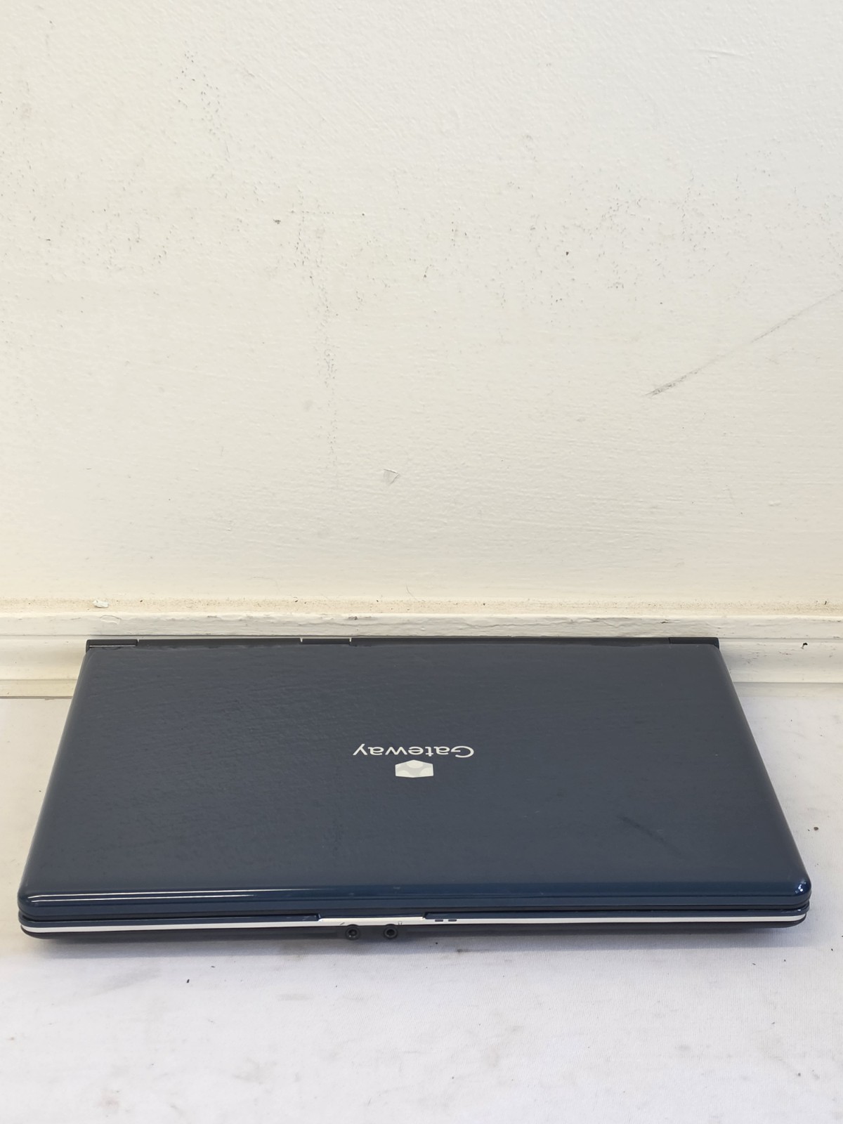 Gateway SA1 Laptop – AMD Turion 64 TL-60 – 2GB RAM – Parts/Repair – READ