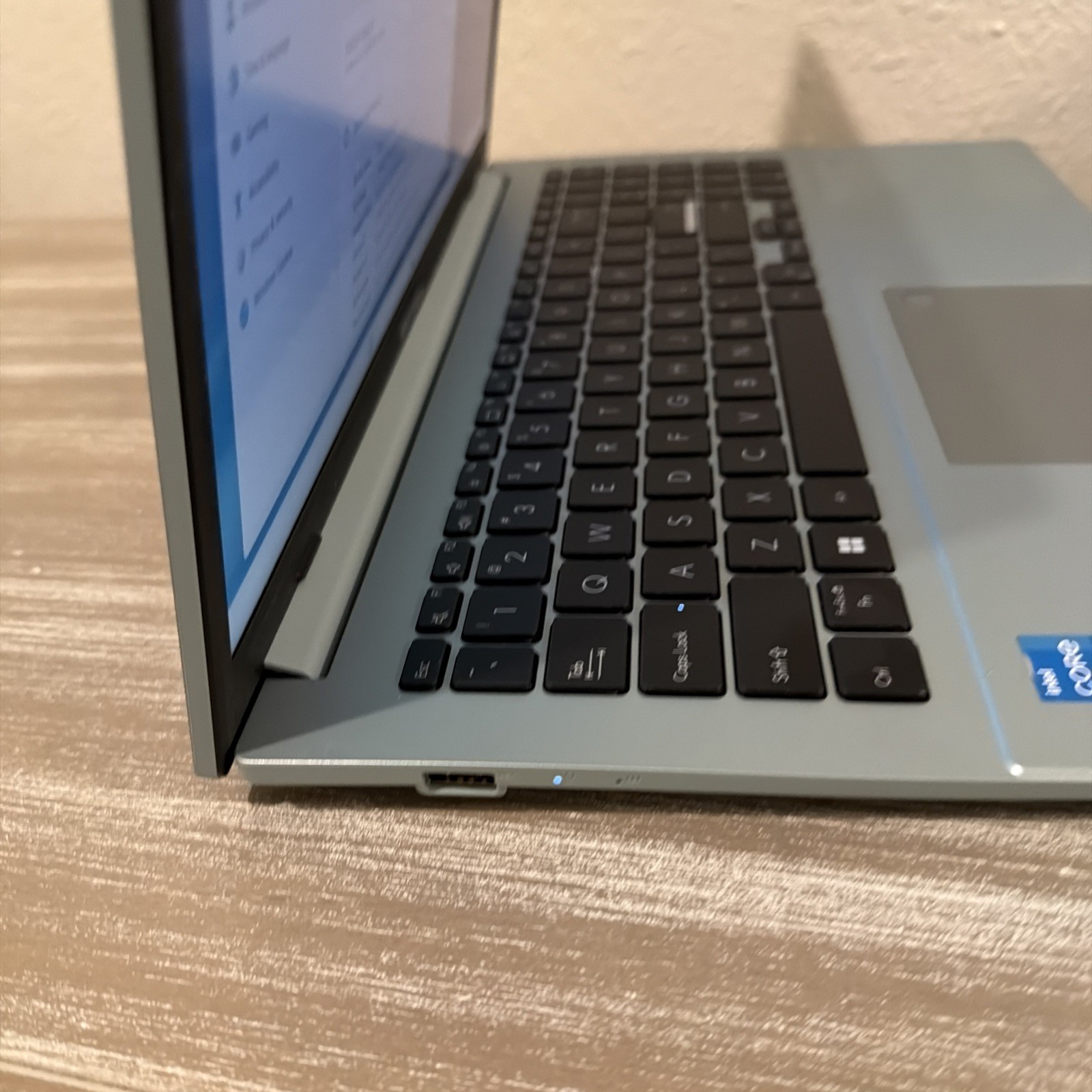 ASUS Vivobook Go 15 E1504GA i3-N305 / 8GB RAM / 256GB SSD / 15.6″ FHD Windows 11