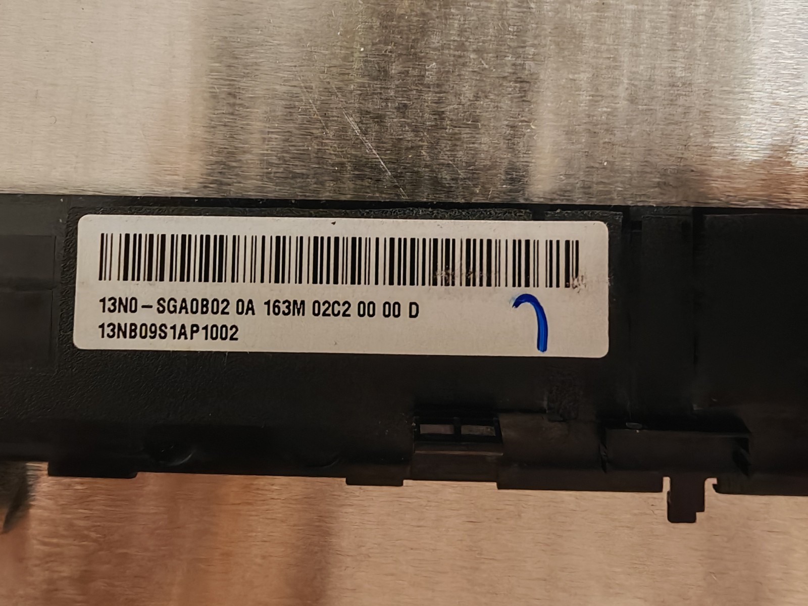 ASUS X556U R556U F556U R558U FRAME FRAME LCD 13N0-SGA0B02 13NB09S1AP1002