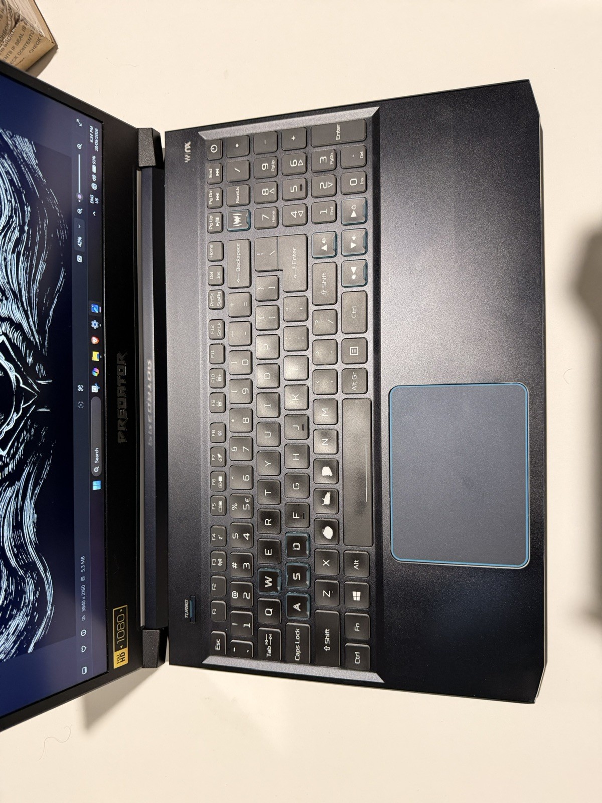 Acer Predator Helios PH315-52, Intel i7, RTX 2060 24GB RAM 256GB SSD + 512G HDD