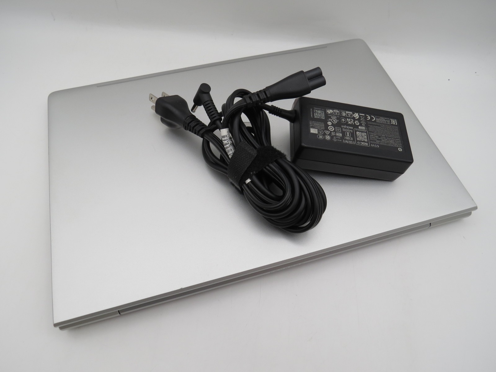 HP ProBook 440 G9 i7-1255U @ 1.7GHz 16GB DDR4 512GB SSD 14″ Win 11 Pro