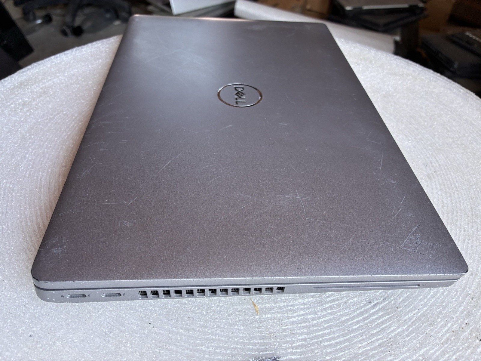 Dell Latitude 5420 i5-1145G7 2.60 GHz 16GB RAM 256GB SSD Windows 11 SEE PHOTOS