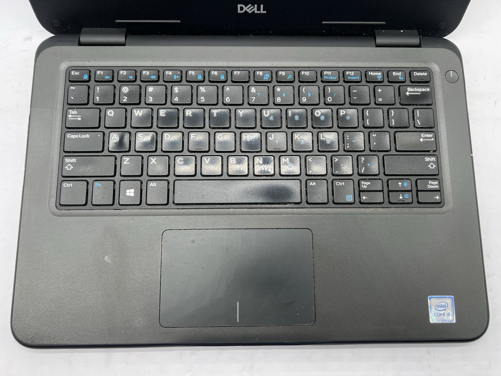 Dell Latitude 3310, i5-8265U CPU, @ 1.60GHz, 8GB RAM, 256GB NVMe-No OS/Adapter