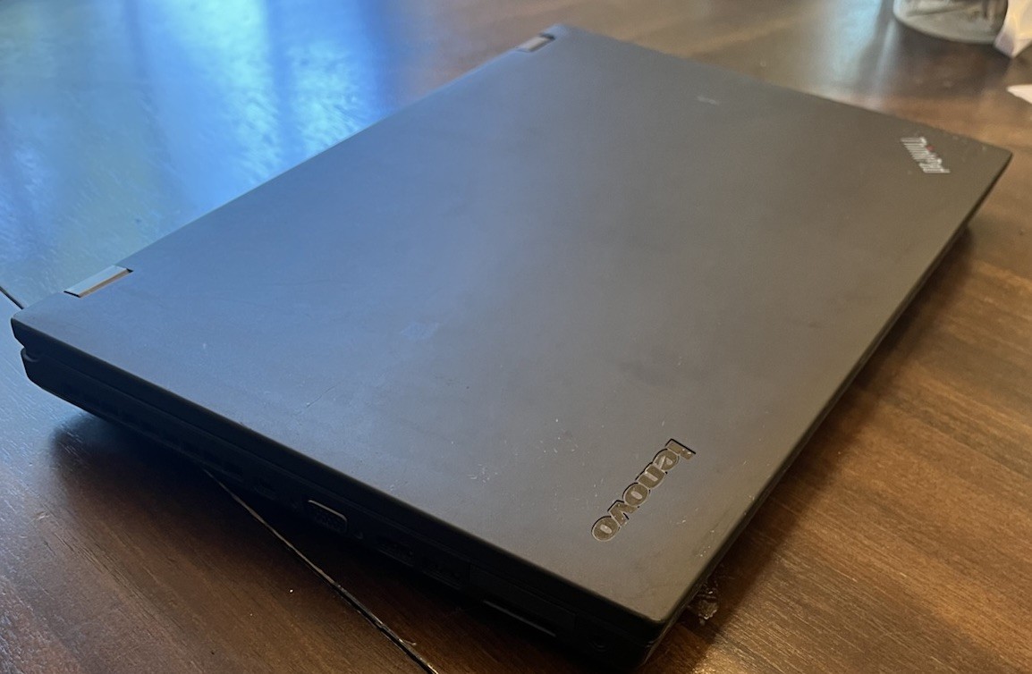 Lenovo Thinkpad T540p Laptop i5-42100. 2.6GHz 12GB 256GB SSD. Working. Win 11