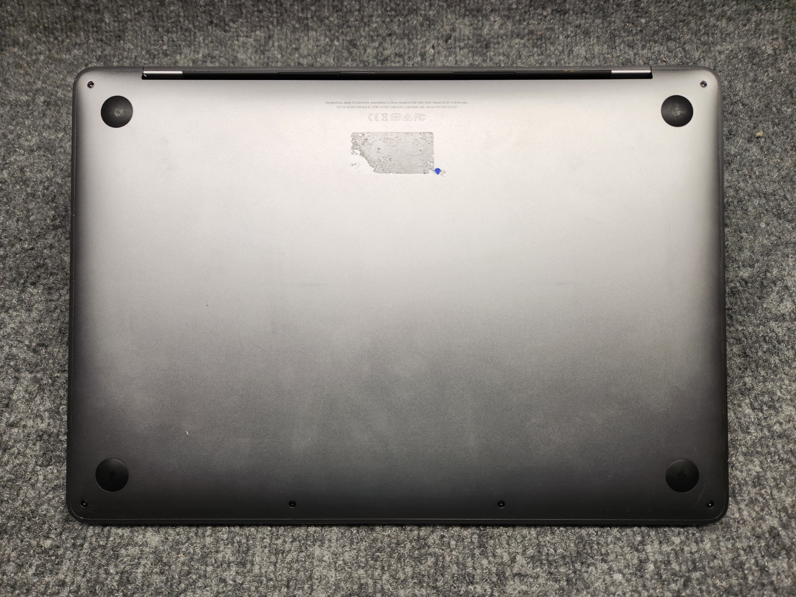 Apple MacBook Pro A1708 13.3″ Laptop Intel Core i5-7360U 2.3GHz 8GB RAM 512GB