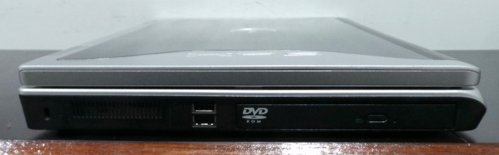Dell XPS M1710 Intel 2.33GHz 4GB 17″ Retro Gaming Laptop Nvidia Quadro FX3500