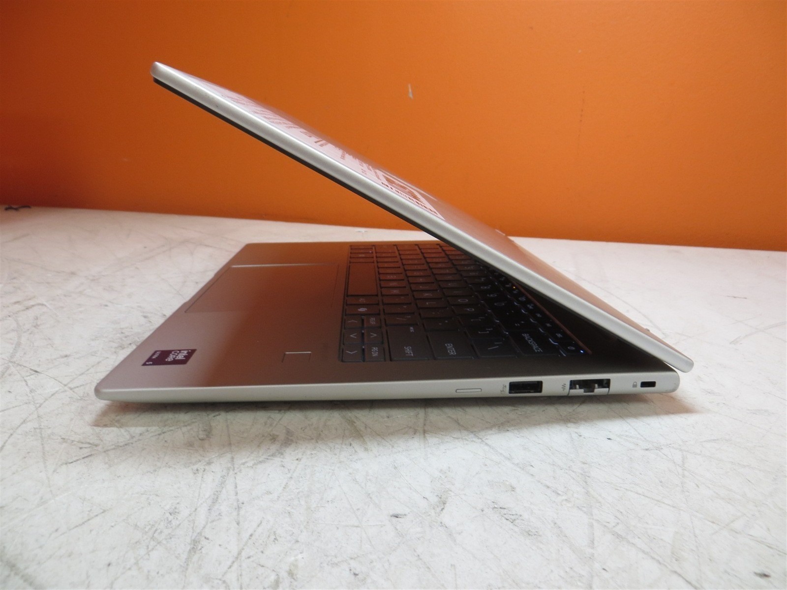 Scratched LCD HP ProBook 440 G11 Laptop Intel Ultra 5 125U 4.3GHz 16GB 512GB SSD